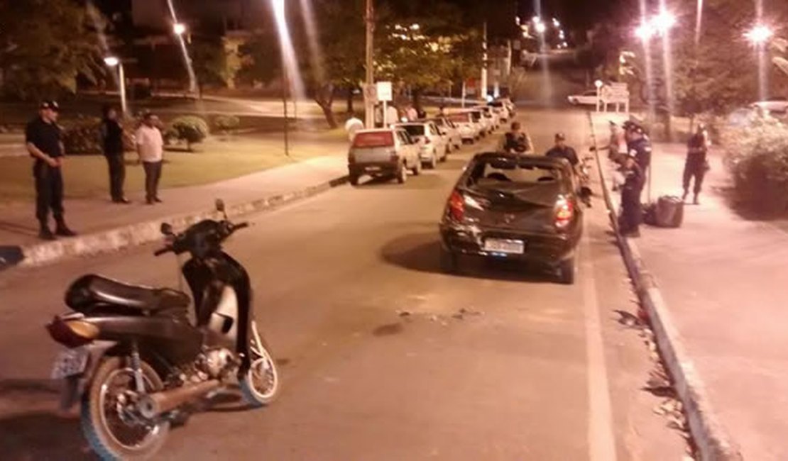 Acidente de trânsito deixa motociclista ferido no Centro de Arapiraca