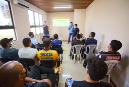 Futsal é tema de encontro entre profissionais do esporte em Arapiraca e região