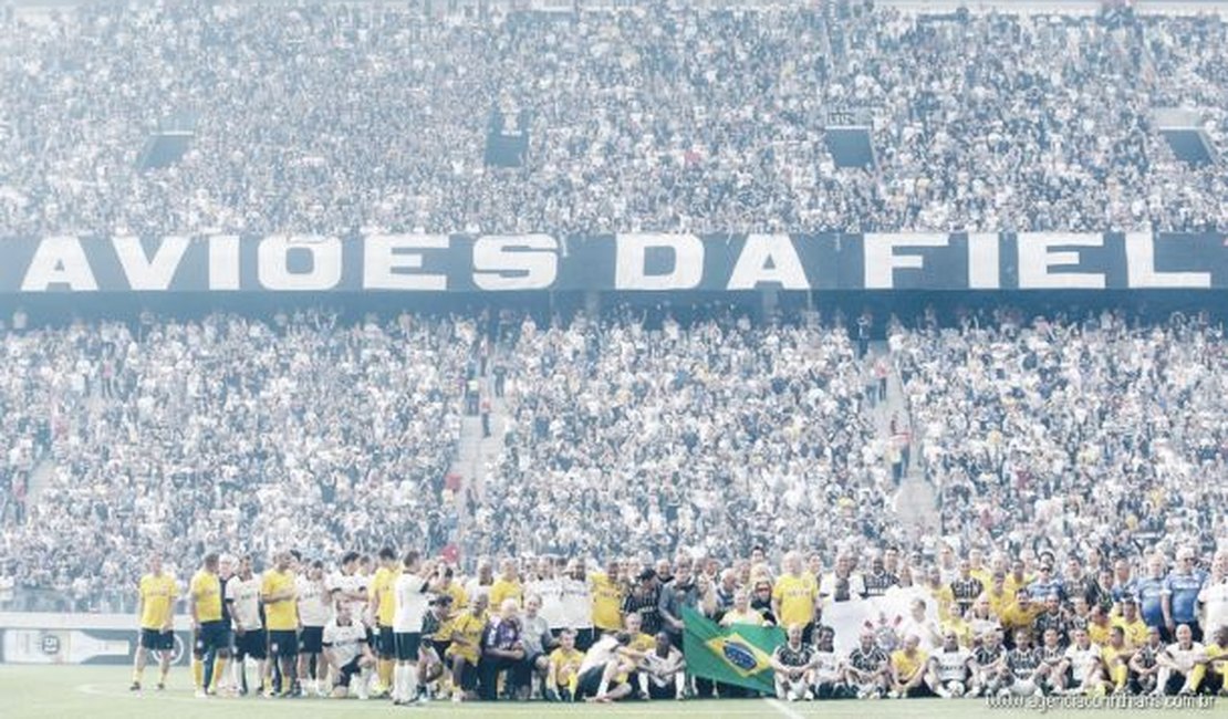 Corinthians e Palmeiras podem ser punidos por depredação das cadeiras da Arena do Timão