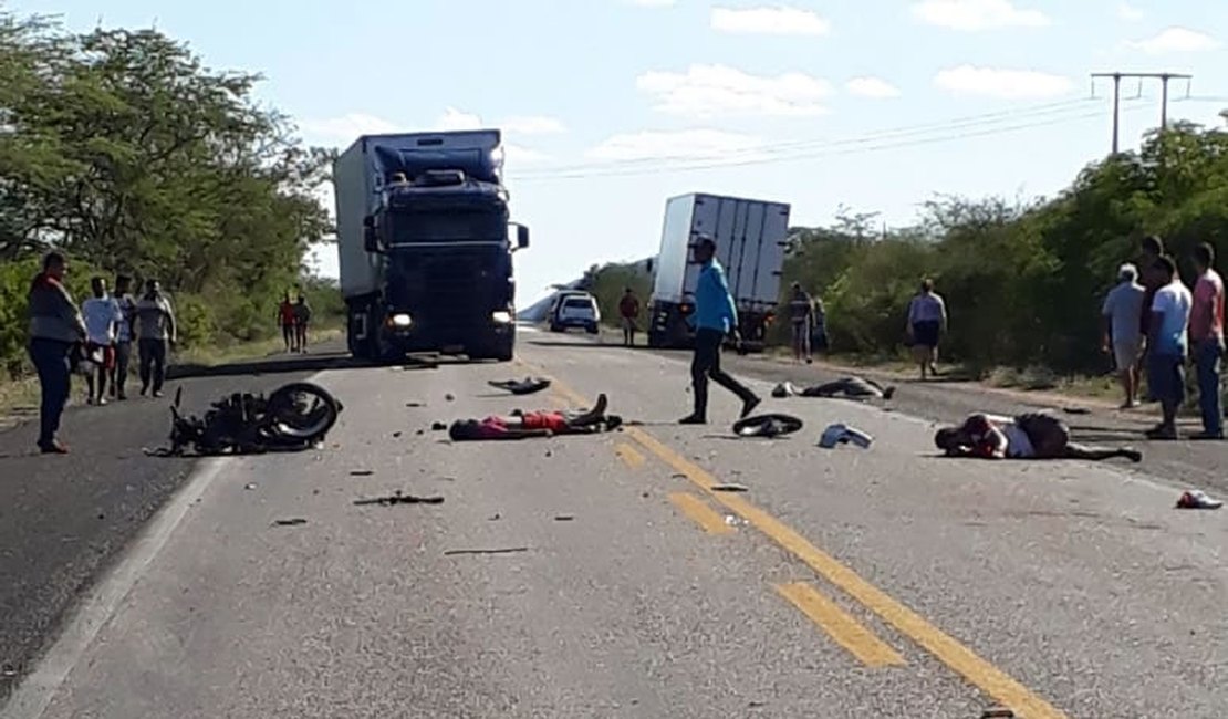 Uma pessoa morre e outra fica gravemente ferida após colisão na BR-423