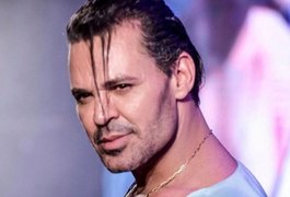 Após polêmica, Eduardo Costa volta atrás e anuncia nova live