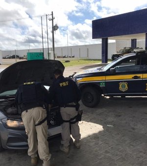 Após alugar carro em Recife há quase 1 ano e não devolver, motorista é preso na BR-101, em Rio Largo