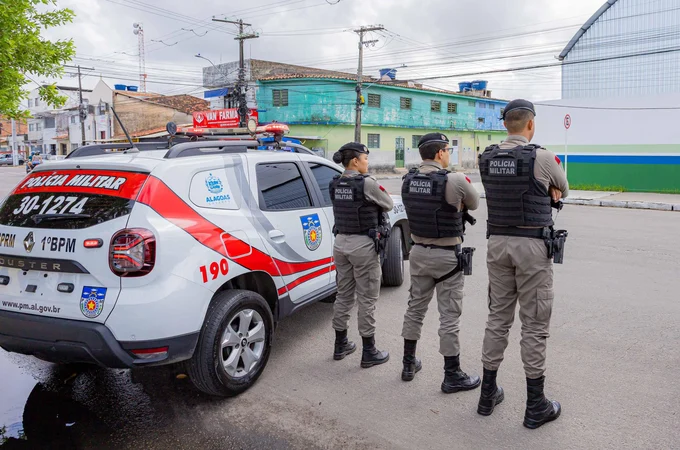 Polícia Militar apreende quase 4kg de drogas no Vergel do Lago