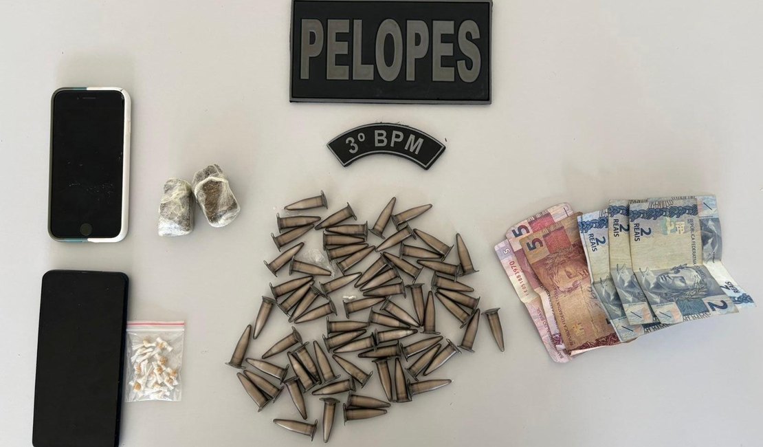 PELOPES prende dois indivíduos por tráfico de drogas e cumpre mandado de prisão em Arapiraca