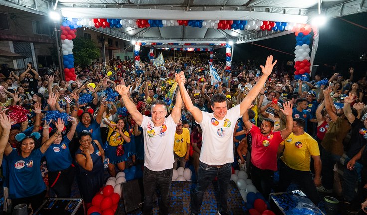 Rui Palmeira reúne 4 mil pessoas no Benedito Bentes durante campanha à deputado federal