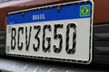 Detran/AL passa a oferecer troca da placa Mercosul de forma gratuita e on-line