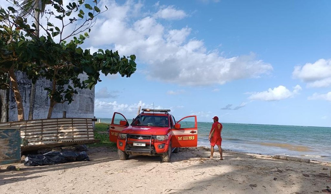 Corpos de irmãos vítimas de afogamento em Maragogi são liberados