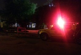 Corpo de morador de rua é encontrado dentro de cacimba em praça de Arapiraca