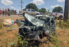Casal e criança morrem em grave colisão entre carros, na AL 220 em Arapiraca