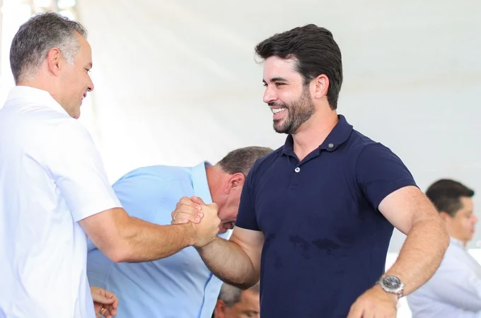 Higor Freitas e Aldo Popular reafirmam apoio a Renan Filho em Porto Real do Colégio
