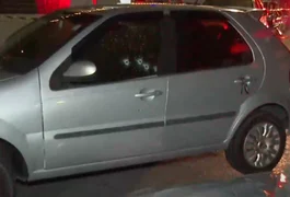 Idoso de 62 anos é morto a tiros ao chegar em casa de carro em Maceió