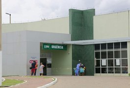 Estado de saúde de adolescente baleado em troca de tiros é estável, informa hospital