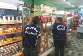 Procon de Alagoas apreende produtos fora de validade