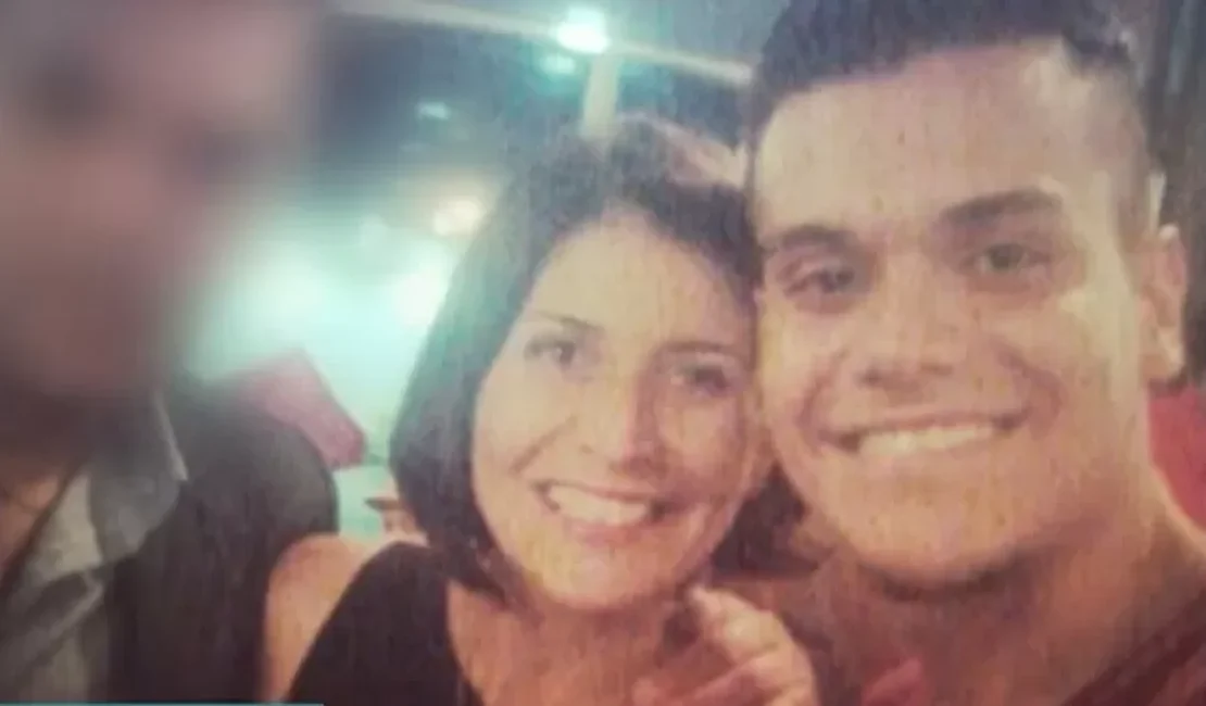 Dentro de carro, mãe e filho são assassinados com vários tiros a caminho da igreja  em SP