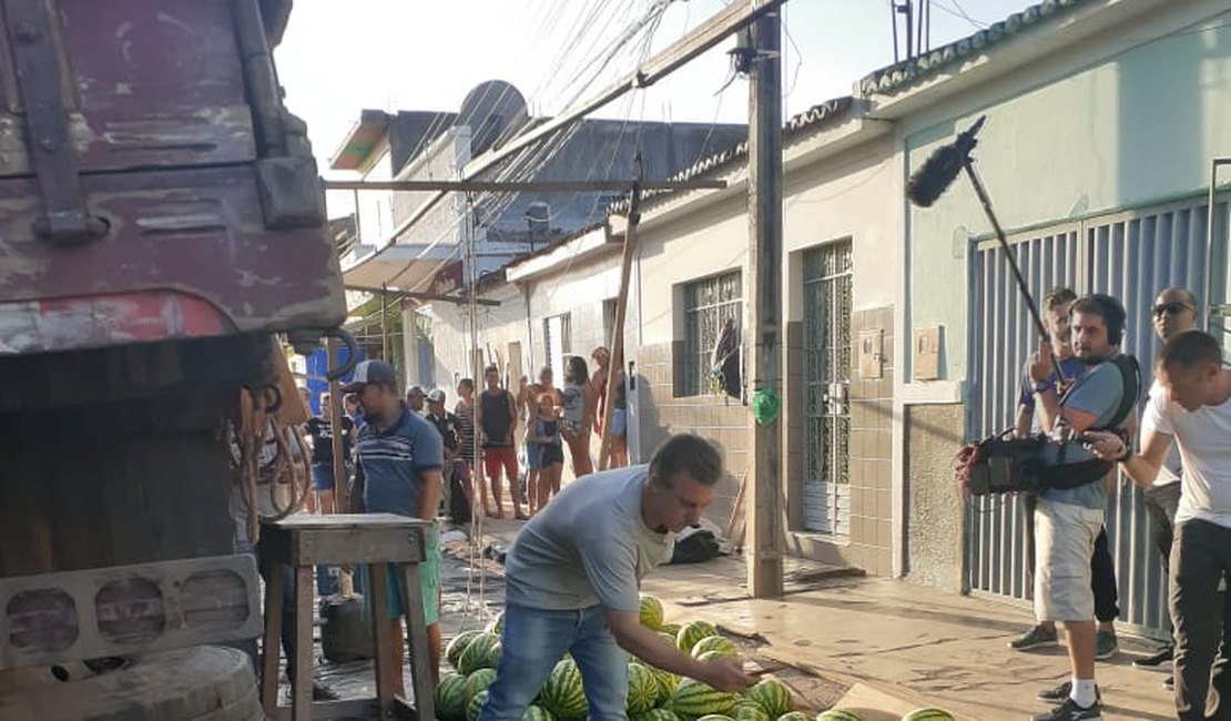 Luciano Huck volta para Alagoas e grava especial de 20 anos do Caldeirão