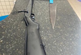 Homem é preso por ameaça contra a esposa e por posse de arma, em Junqueiro