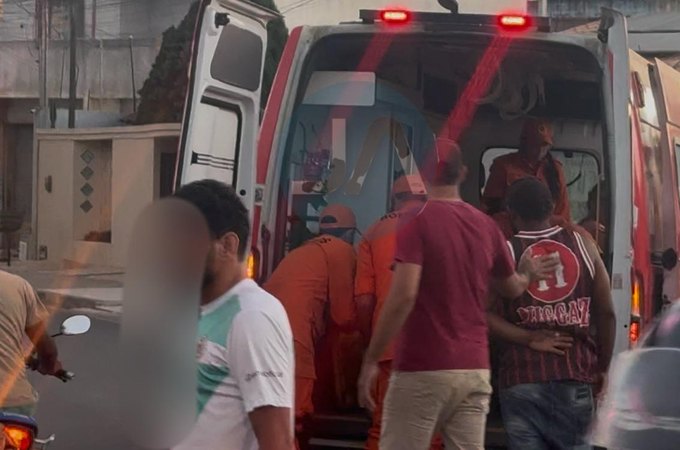 Cinco pessoas ficam feridas em batida de frente na zona rural de Arapiraca