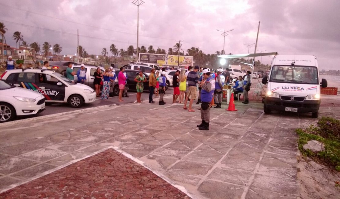 Operação Lei Seca resulta em quatro prisões por embriaguez ao volante em Maceió