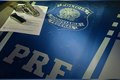 Homem procurado por homicídio é preso com pistola durante fiscalização da PRF em Rio Largo