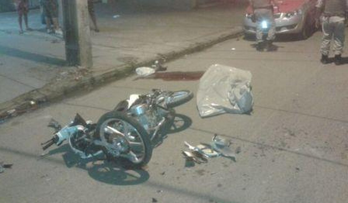 Acidente entre duas motos deixa um morto e um ferido em Arapiraca