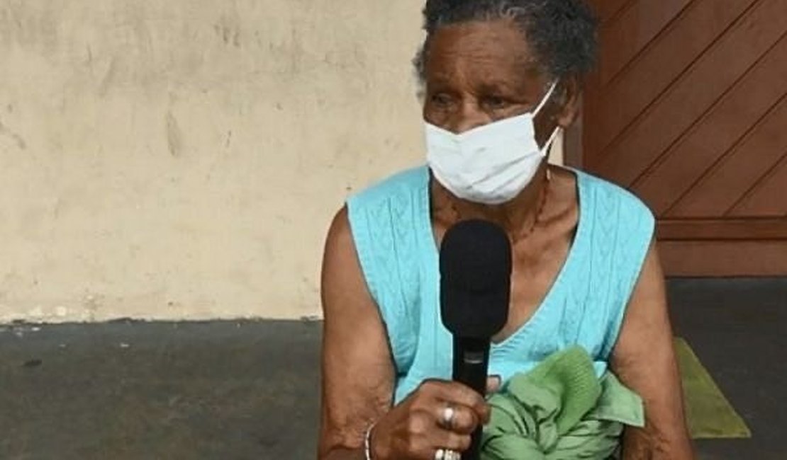 Idosa anda 5 km para ser vacinada contra Covid, mas fica sem dose