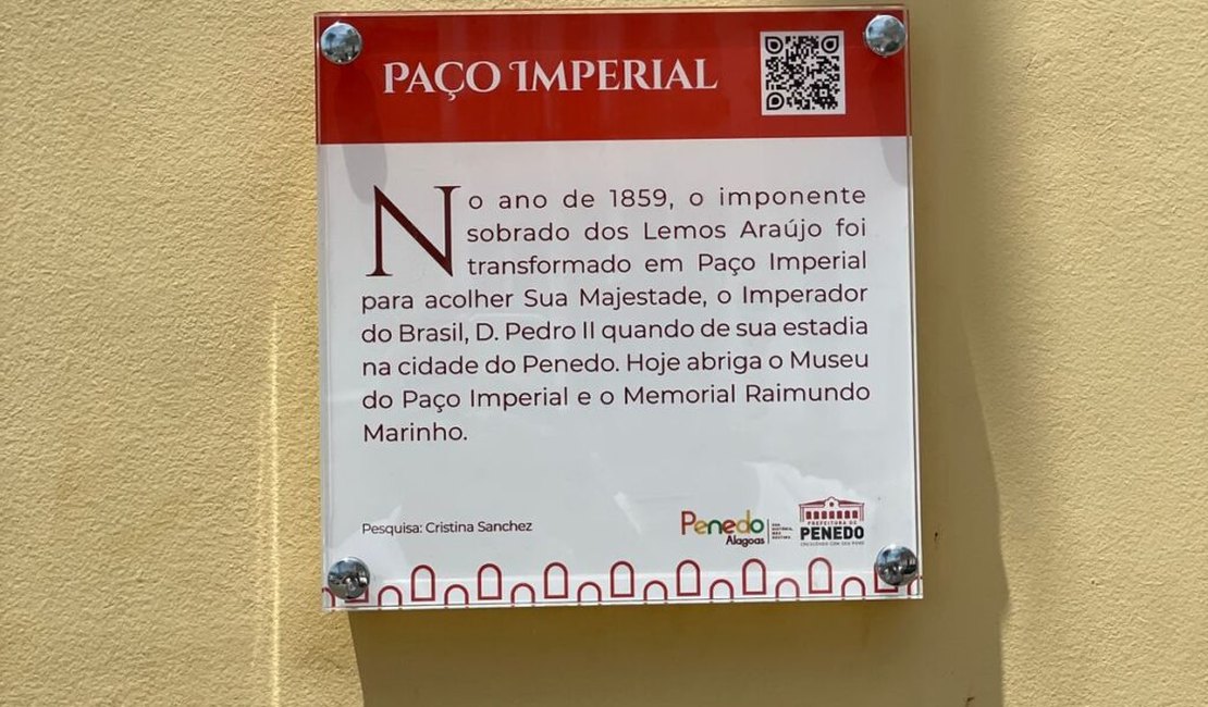 Placas de sinalização turística com QR-Code são instaladas no Centro Histórico de Penedo