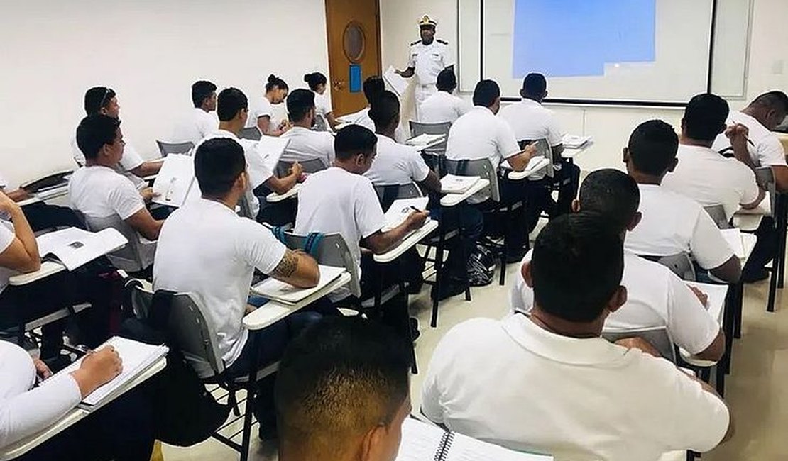 Marinha abre inscrições para concurso com 293 vagas em curso de formação