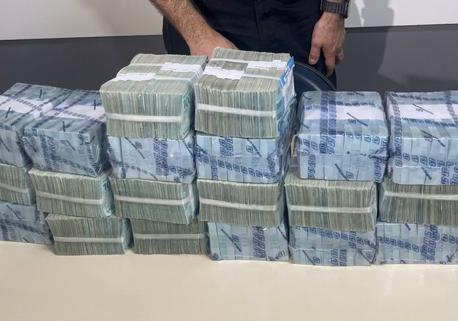 Polícia investiga saques de R$ 5 milhões e apreensão de R$ 2 milhões de empresa contratada pela Prefeitura de Maceió