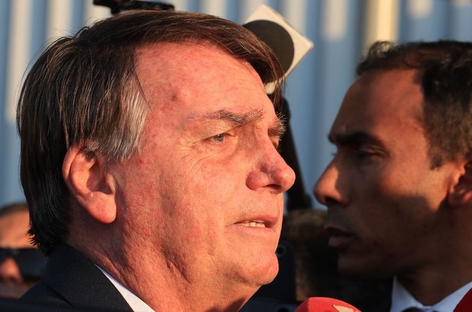 PF indicia Bolsonaro e mais 36 por tentativa de golpe de Estado