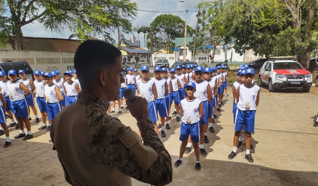 Projeto Pelotão Mirim é ingresso para realização do sonho de se tornar soldado da Polícia Militar de Alagoas