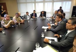 Reunião discute denúncias de abusos praticados por militares durante abordagens policiais em AL