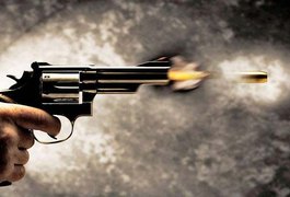 Morador de Igreja Nova é assassinado em rua da cidade com diversos disparos de arma de fogo