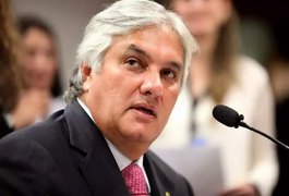 Delcídio do Amaral, senador do PT, é preso pela Polícia Federal