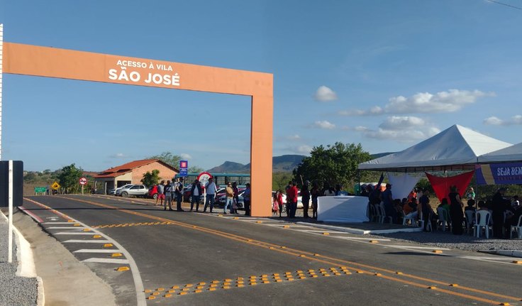 Governador entrega pavimentação asfáltica que liga zona urbana à zona rural de Traipu