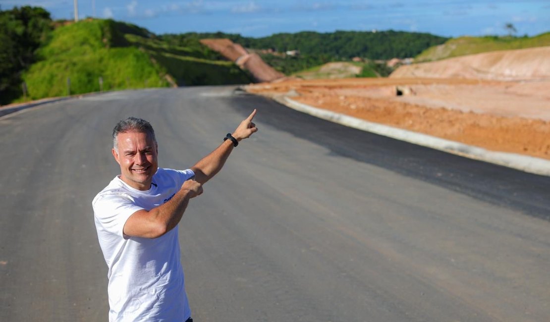 Renan Filho visita obras de duplicação da AL-101 Norte e defende ampliação até Maragogi