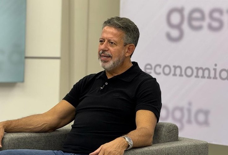 Em entrevista, Lira projeta JHC para o Governo de Alagoas e analisa embate entre Lula e Flávio Bolsonaro