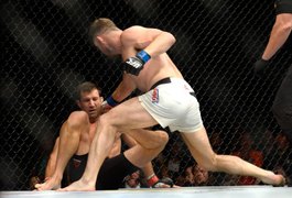 Bisping vence Luke Rockhold e é o novo campeão dos médios do UFC