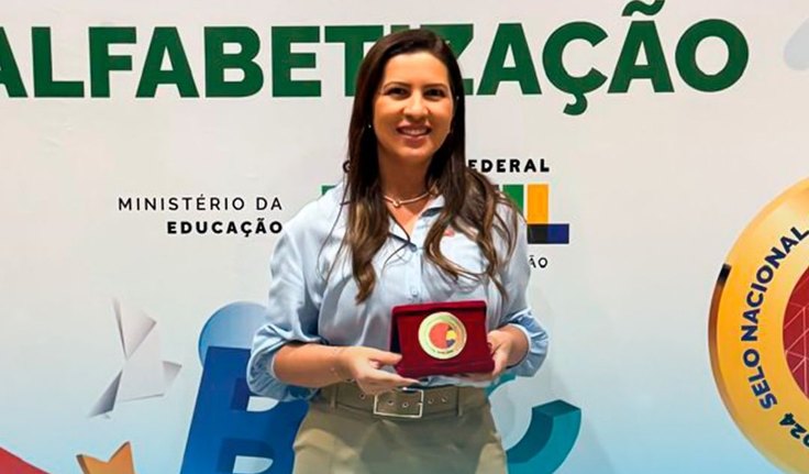 Educação de Feira Grande recebe Selo Ouro pelo compromisso com a alfabetização