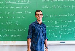 Professor alagoano de Matemática ganha destaque nacional