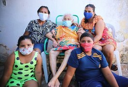Paciente com 108 anos se recupera de Covid-19 e recebe alta em hospital alagoano