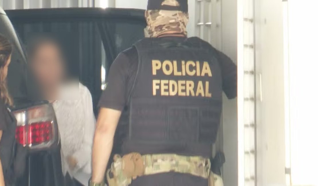 Polícia Federal prende a primeira-dama de João Pessoa por aliciar eleitores