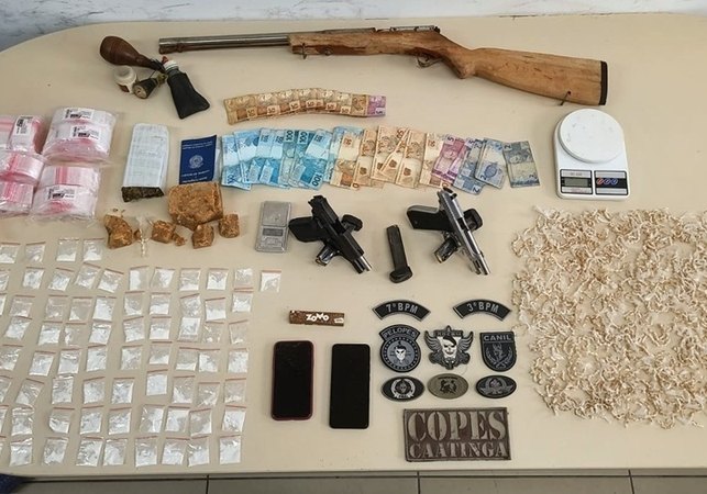 Criminosos envolvidos em homicídios e tentativas de homicídio em Arapiraca são capturados em São José da Tapera; mulher também foi presa