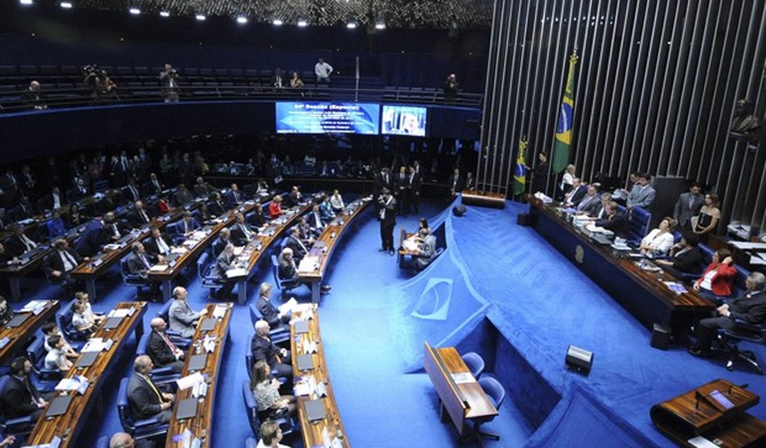 Senado estabelece assassinato de policiais como crime hediondo