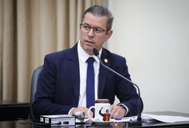 Cabo Bebeto lamenta decisão do TRF5 que cria turma de Medicina exclusiva para membros do MST