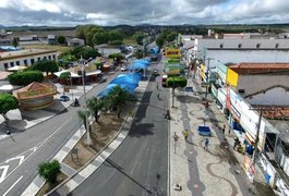 Vendedora é amarrada e despida por criminoso durante assalto a loja