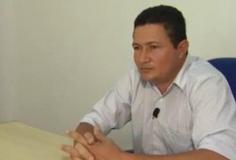 Fantástico mostra prefeito interino de cidade alagoana recebendo propina