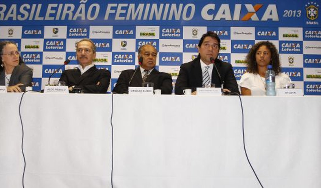 Campeonato Brasileiro de Futebol Feminino terá 1ª edição em 2013