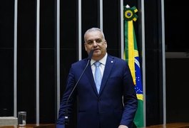 Alfredo Gaspar anuncia pré-candidatura ao Senado por Alagoas