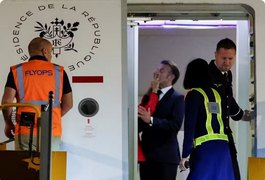 Mensagens com atriz seriam motivo de tapa de primeira-dama francesa em Macron, diz jornalista