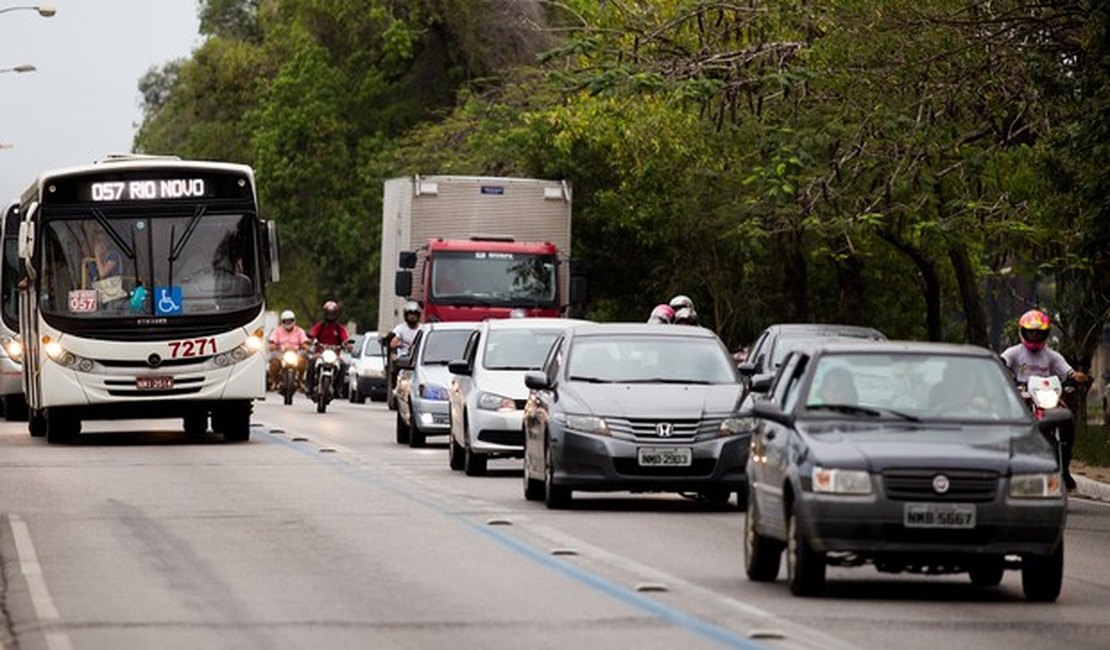IPVA em Alagoas sofre reajuste e fica mais barato em 2017, diz secretaria